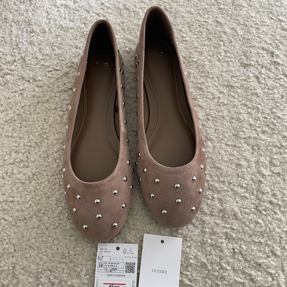 Mango Ballet Flats in brown with Silver Studs, size 39 NEW